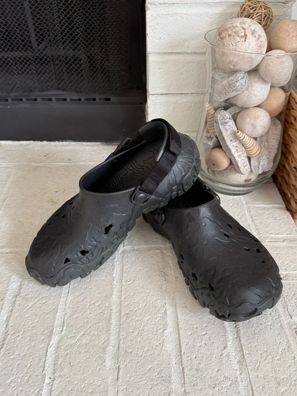 Salehe Bembury x Crocs Pollex Clog Sasquatch Black Men’s M11 207393-001